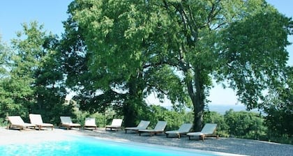 Mas en Bonnieux en el corazón del luberon 5 habitaciones (160 camas) 5 baños