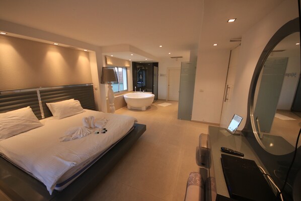 5 Schlafzimmer, kostenloses WLAN, Bettwäsche