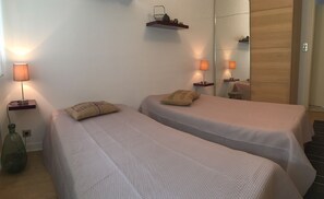 1 bedroom, iron/ironing board, free WiFi