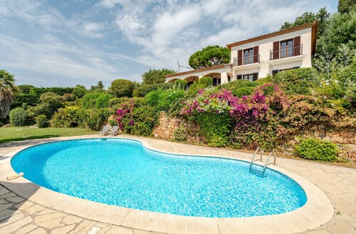 Villa Antibes, private pool, beautiful sea view
