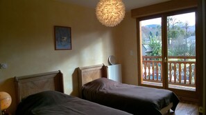 4 Schlafzimmer, Bügeleisen/Bügelbrett, WLAN, Bettwäsche