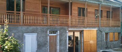 DĂ©tail de lâextĂ©rieur