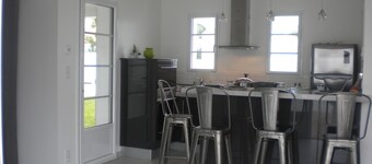 VILLA Noirmoutier400M PLAGE 100 M FORET,  2 VELOS, WIFI