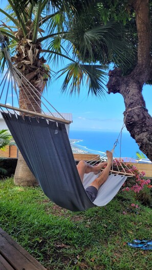 Property grounds - MANGUIER house between Sea & Paragliding (SAINT LEU)