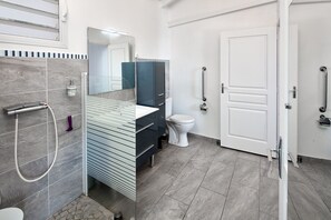 Shower, hair dryer - Villa Corail in Deshaies (Caféière)