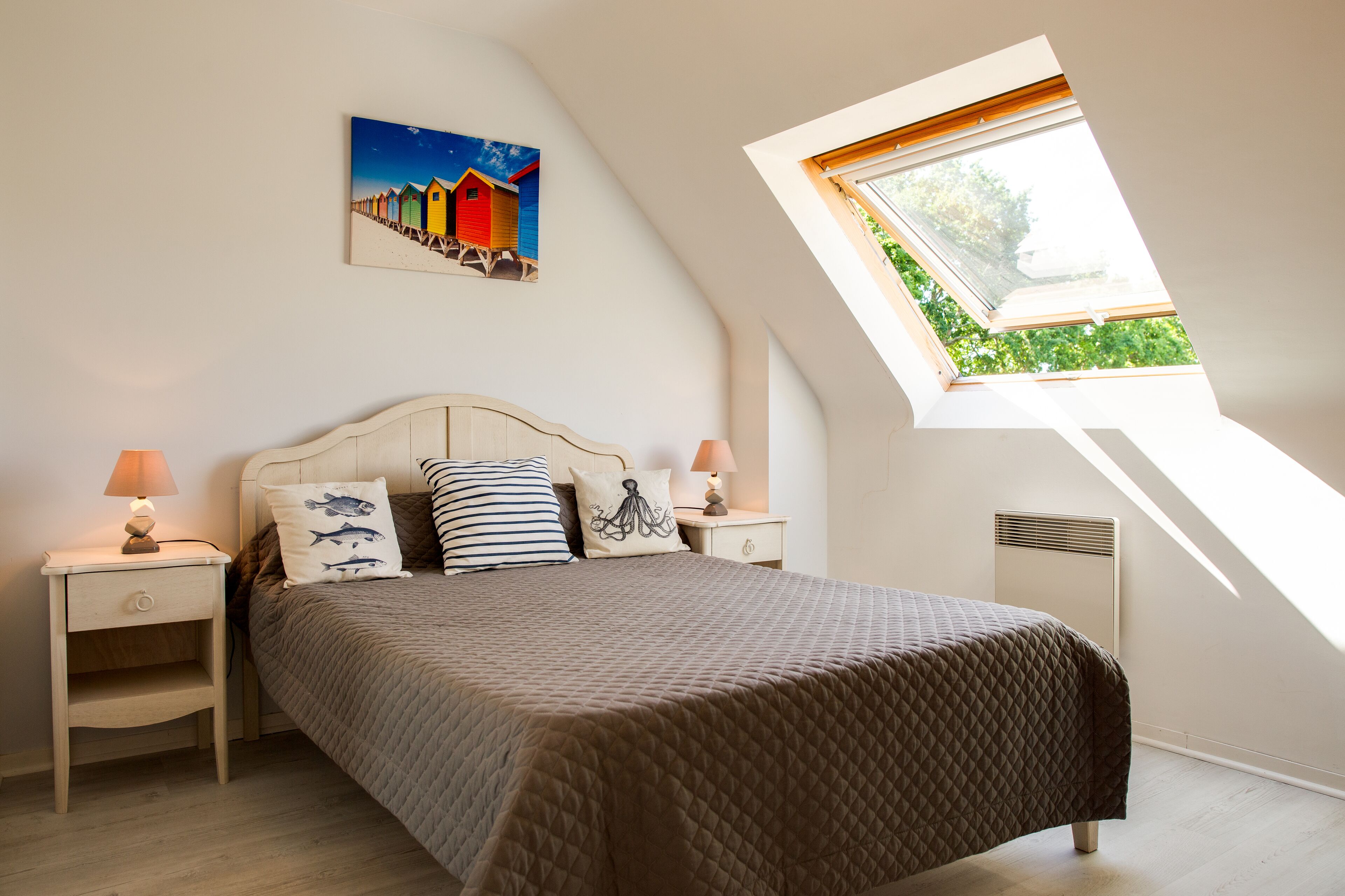 3 chambres, fer et planche à repasser, lit parapluie, Wi-Fi gratuit