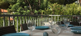 Villa completamente renovada en paz, a 100 m del mar y cerca de las playas.