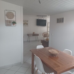 Dining - house in soulac sur mer *** (Soulac-Sur-Mer)