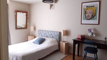 3 chambres, fer et planche à repasser, Wi-Fi