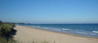 Cottage 6 people with indoor pool, fishing pond, landing beaches