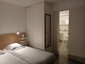 1 Schlafzimmer, Bügeleisen/Bügelbrett, kostenloses WLAN, Bettwäsche