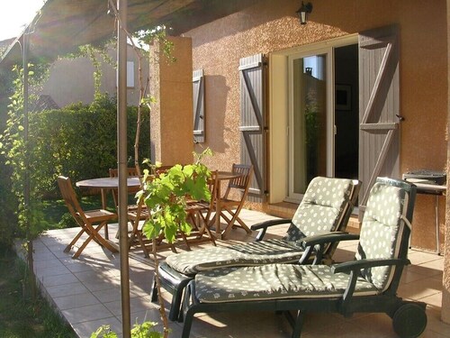 Maison coquette avec piscine privée pres de StRémy-de- Provence (4-5 pers)
