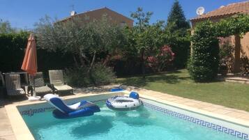Piscine extérieure