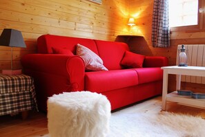 TV, books, music library, stereo - Walk to the famous cliffs of Etretat (Le Tilleul)