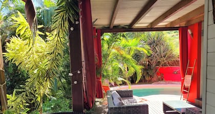 Recent pool villa 3 minutes away from the lagoon