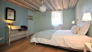 3 Schlafzimmer, Bügeleisen/Bügelbrett, WLAN, Bettwäsche