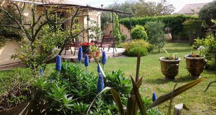 Villa voller Charme mit 3 Schlafzimmern in Strandnähe PROMO 31-08 bis 07-09