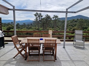 Outdoor dining - Center Corse, T2 Moltifao (Moltifao)