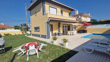 Piscina externa