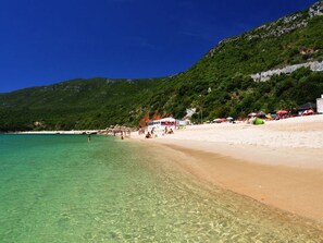 Sun loungers - holiday house with pool in azeitao (azeitao)