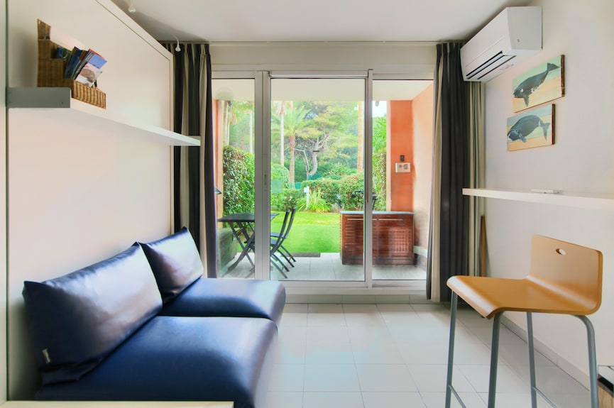 Hyères (83400) - Presqu'ile De Giens - La Badine Beach - Air-conditioned Studio.-wireless - 예르
