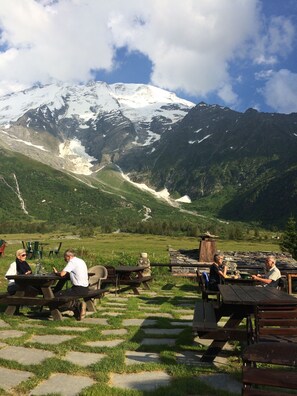 Ristorazione all'aperto