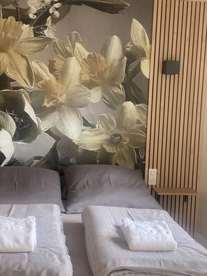 5 bedrooms, iron/ironing board, travel crib, free WiFi