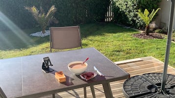 Buiten dineren