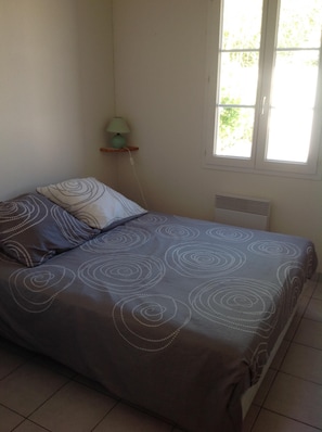 3 bedrooms, iron/ironing board, free WiFi - House in private residence with swimming pool and bicycles, 20 min walk from the beach (Châtelaillon-Plage)