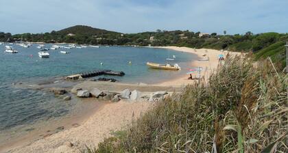 Corsican holiday rental, Gulf of Ajaccio, house Isolella Porticcio 100 m beach