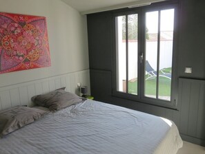 2 Schlafzimmer, Bügeleisen/Bügelbrett, Internetzugang, Bettwäsche