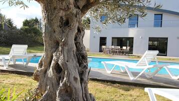 Piscine extérieure, piscine chauffée