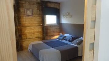 1 chambre, fer et planche Ă repasser, Wi-Fi, draps fournis