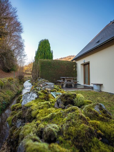 GÎTE 3 STARS, BESSE & ST-ANASTAISE, Theme: SKIING, HIKING, VISITS, FISHING