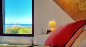 5 bedrooms, iron/ironing board, travel cot, free WiFi