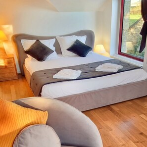 5 多间卧室、熨斗/熨衣板、旅行婴儿床、免费 WiFi