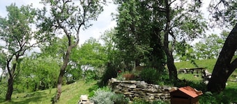 I Méthamis, gite i renoveret del af provencalske bondegård, sydlige ventoux, natur