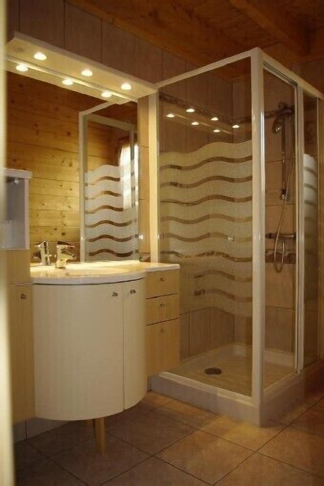 Een douche, een haardroger