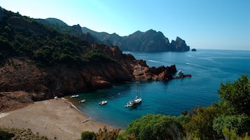 Playa en los alrededores