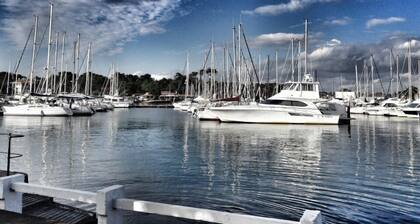 BEL APT, lumineux, calme, idéalement situé, 200m plage, surf, Le Cers - WIFI -