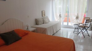 3 bedrooms, iron/ironing board, WiFi, bed sheets - Mini-villa Corse du Sud (Lecci)