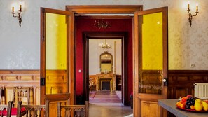 Interior - ❤️ Château 100%privé = ideal multigeneration ☀️Belles RETROUVAILLES (Montfaucon-en-Velay)