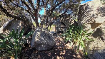 Enceinte de lâhĂ©bergement