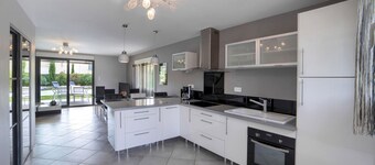 L'OUSTAOU WITH PRIVATE POOL