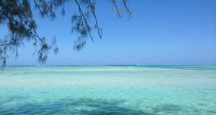 Tiahura Beach Villa By ENJOY VILLAS MOOREA , Beachfront Polynesian Villa