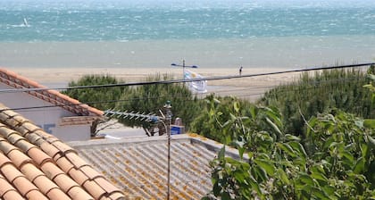 44 qm, La Franqui, , 3-Zimmer, Balkon. WIFI. 50 m vom Strand.