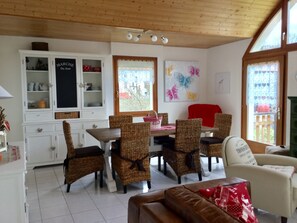 Dining - Caroline's chalet "the White House" (Xonrupt-Longemer)