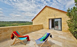 Terrace/patio - Charming house with private pool near Sarlat in beautiful grounds (Sarlat-La-Canéda)