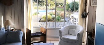Villa on the island of Oleron, near the beach, sleeps 8, 4 bedrooms