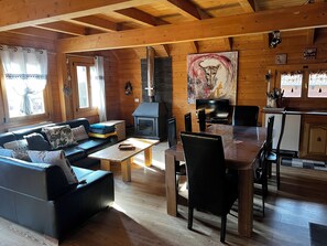 Interior - Magnificent, quiet Lison chalet with private SPA. (Erckartswiller)